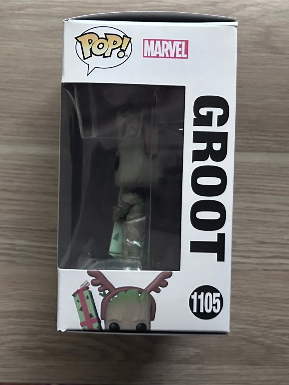 Funko Pop! Marvel Holiday bundle! Comes with free Rocket Ty beanie baby! - Picture 12 of 15